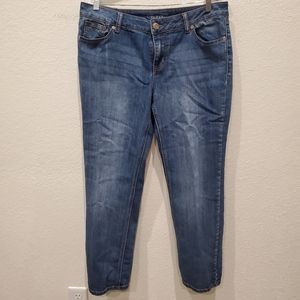 Maurices 12 Short Jeans